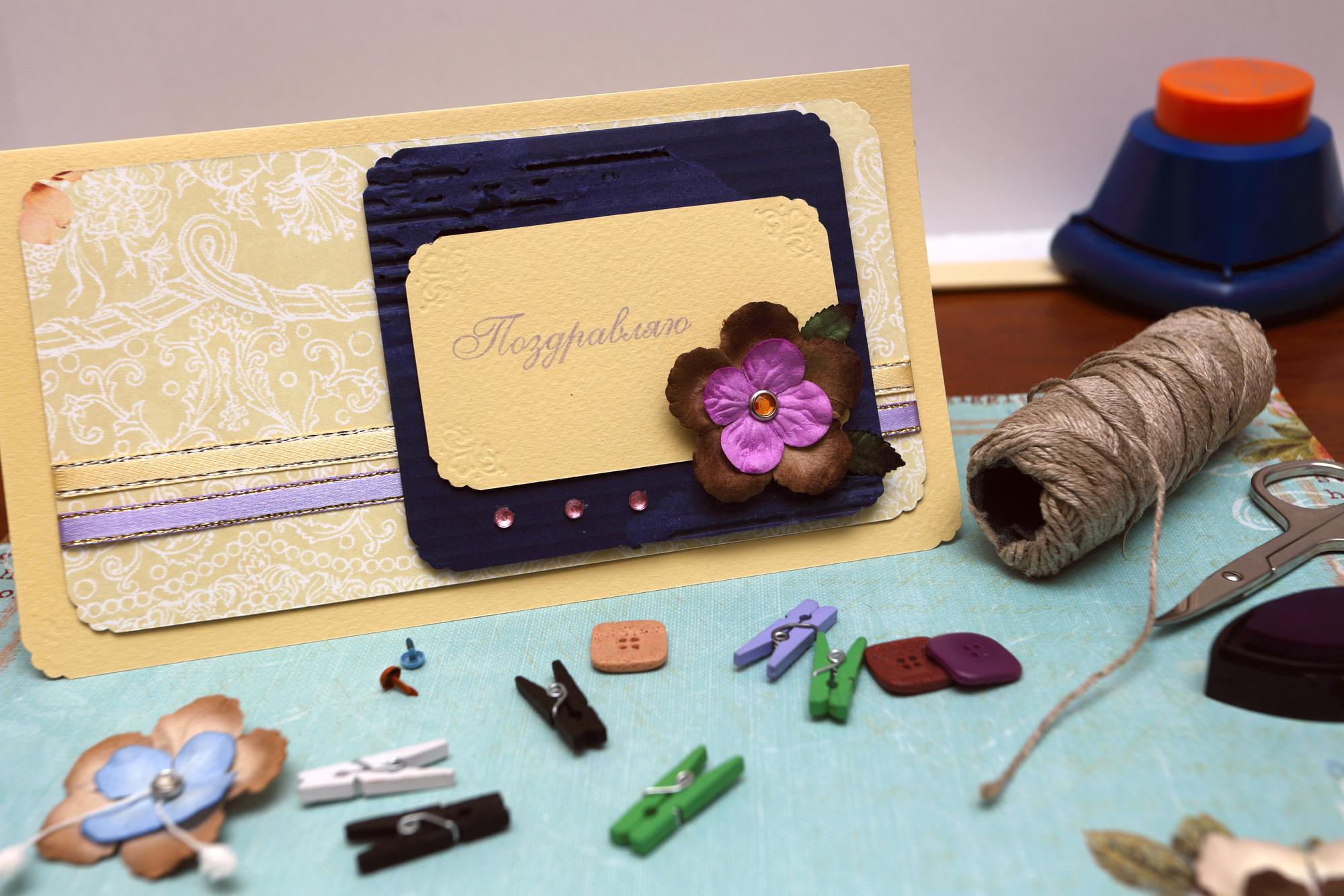 Technical sample card showing stitch types and pass/fail marks